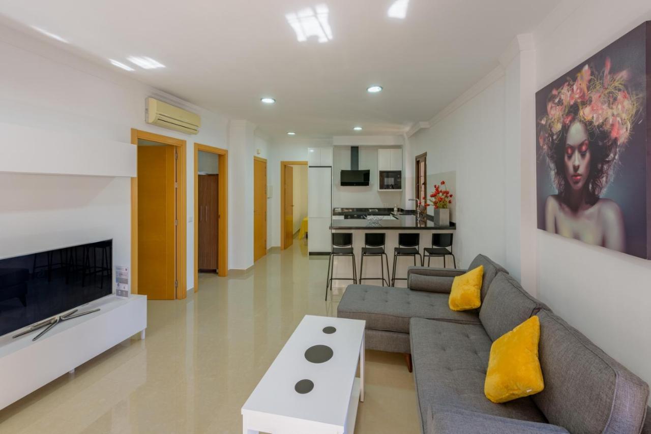 Apartamento Centrico Sibarys - 2 Dormitorios- Calle Pintada نيرخا المظهر الخارجي الصورة