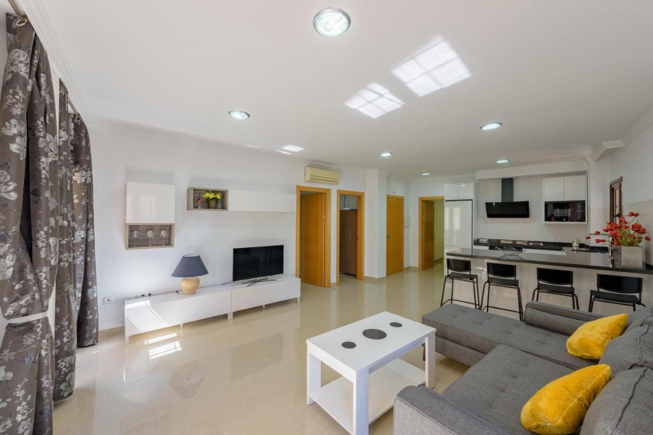 Apartamento Centrico Sibarys - 2 Dormitorios- Calle Pintada نيرخا المظهر الخارجي الصورة